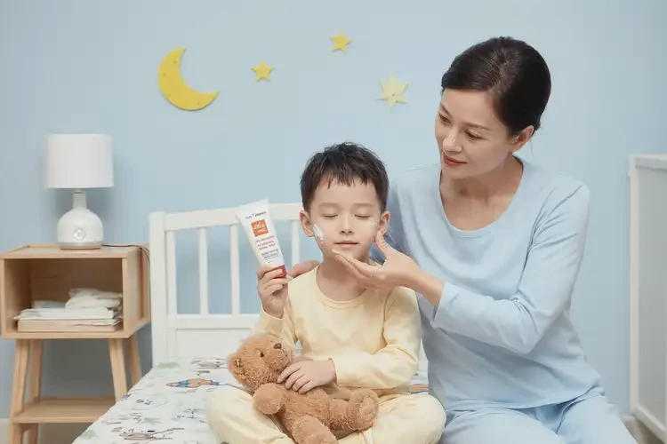 孩子面部有濕疹可不可以徹底自愈(圖2)