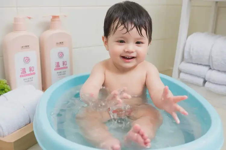 婴儿手臂偶尔起湿疹不管它会自己痊愈吗(图3)