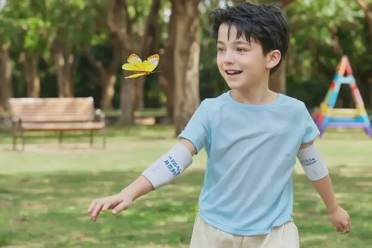 小孩手臂上有濕疹可以徹底自愈嗎(圖1)