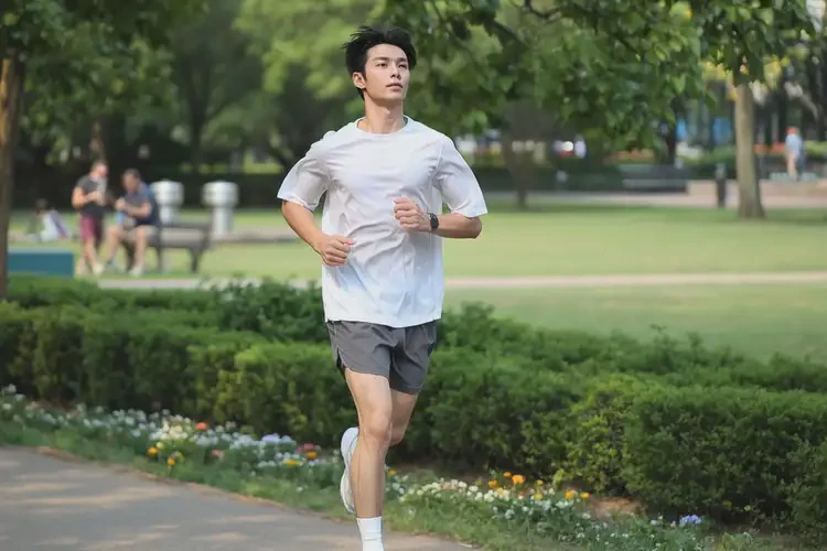 大學(xué)生肚子容易長(zhǎng)濕疹能不能徹底自愈(圖1)