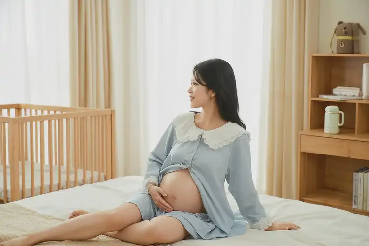 產(chǎn)婦小腿容易起濕疹不管它會(huì)自己痊愈嗎(圖2)