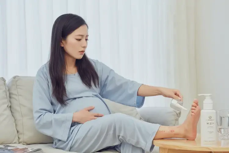 孕婦腳上偶爾長(zhǎng)濕疹不管它會(huì)自己自愈嗎(圖3)
