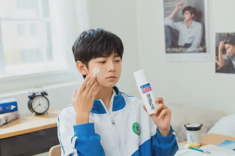 中學(xué)生屁股容易長(zhǎng)濕疹能徹底自愈嗎(圖2)