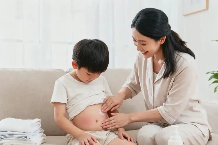 小學(xué)生肚子偶爾起濕疹不管它會自己痊愈嗎(圖2)