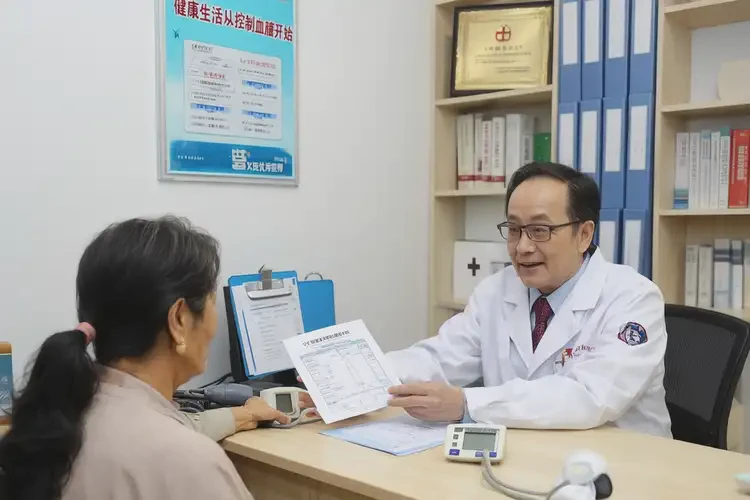 女性睡前血糖28(图1)