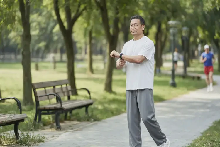 男人屁股起濕疹可以徹底自愈嗎(圖1)