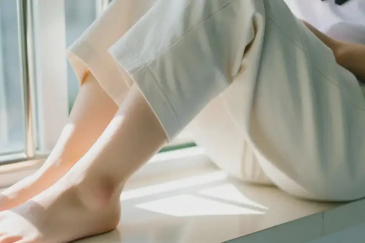 大學(xué)生小腿上容易長濕疹不管它會(huì)自己痊愈嗎(圖4)