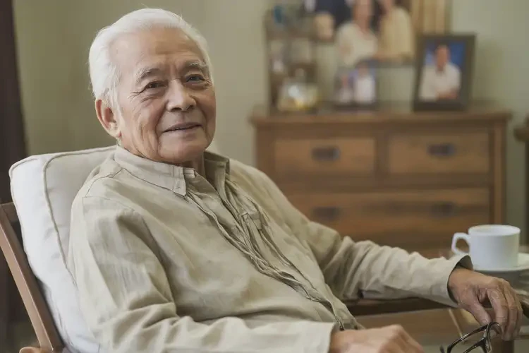 高齡老人肚子上出濕疹不管它會(huì)自己好嗎(圖1)