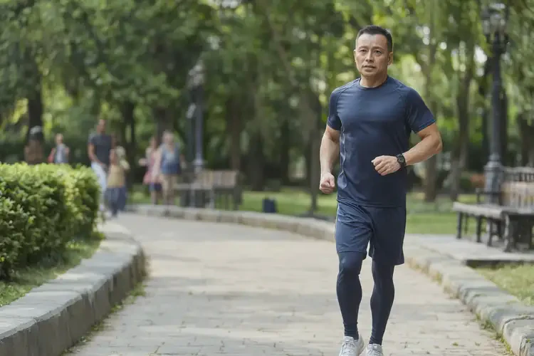 中年人晚上血糖28(圖1)