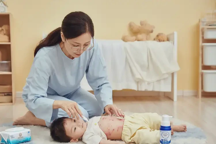 小孩肚子容易起濕疹可不可以徹底自愈(圖3)