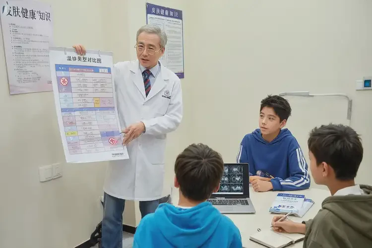 大學生手臂上出濕疹能不能徹底自愈(圖2)