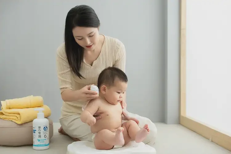 少兒肛周經(jīng)常起濕疹能靠自己自愈嗎(圖3)