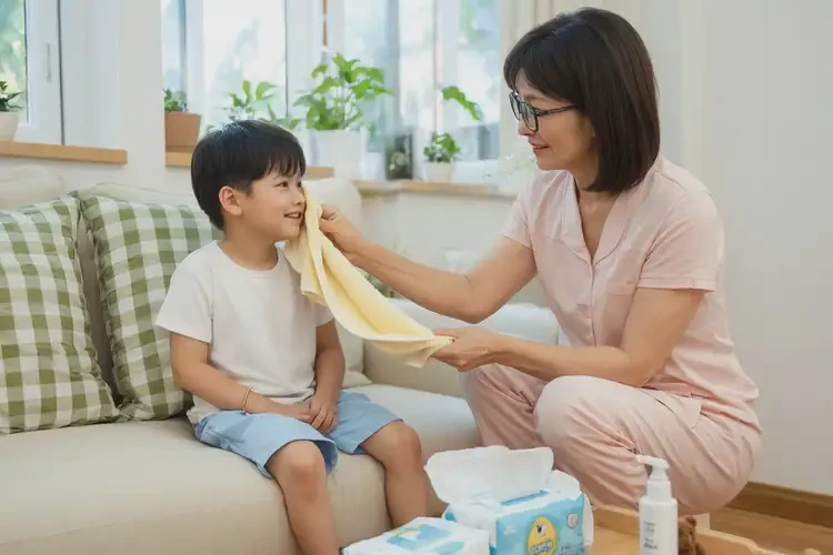 少兒屁股偶爾起濕疹能靠自己自愈嗎(圖1)