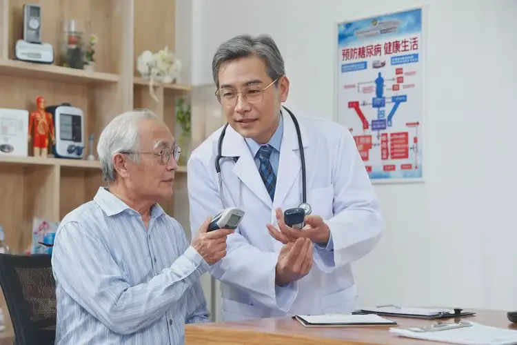 老年人晚上血糖12(圖1)