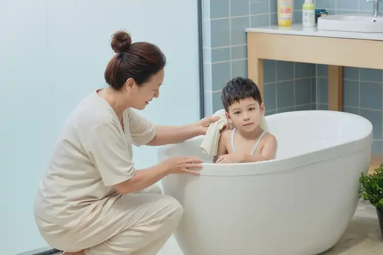 小孩肛周出湿疹不管它会自己好吗(图1)