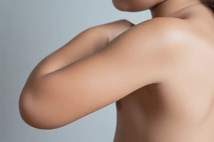 幼儿手臂上偶尔起湿疹能靠自己自愈吗(图2)