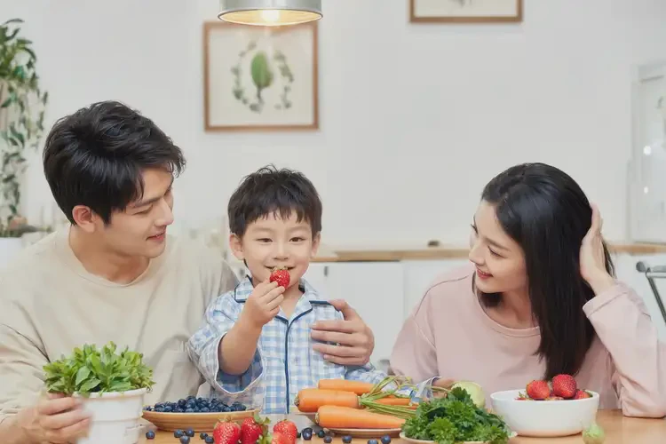 孩子肚子上容易起濕疹可以徹底自愈嗎(圖1)