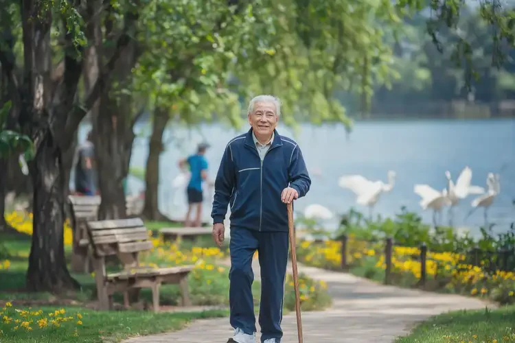 老年人中餐血糖13點5意味著什么(圖2)