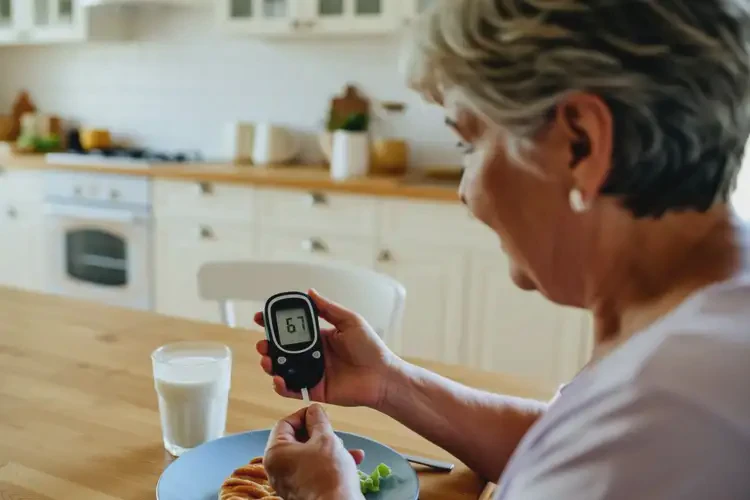 老年人晚上血糖6點(diǎn)7是糖尿病嗎(圖3)