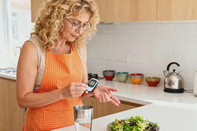 更年期女性餐后血糖6點(diǎn)7是糖尿病嗎(圖2)