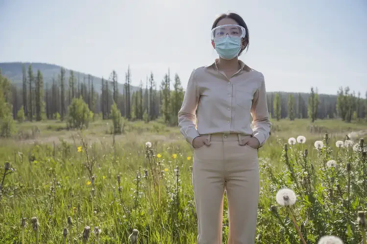 女性臉上出濕疹能徹底自愈嗎(圖1)