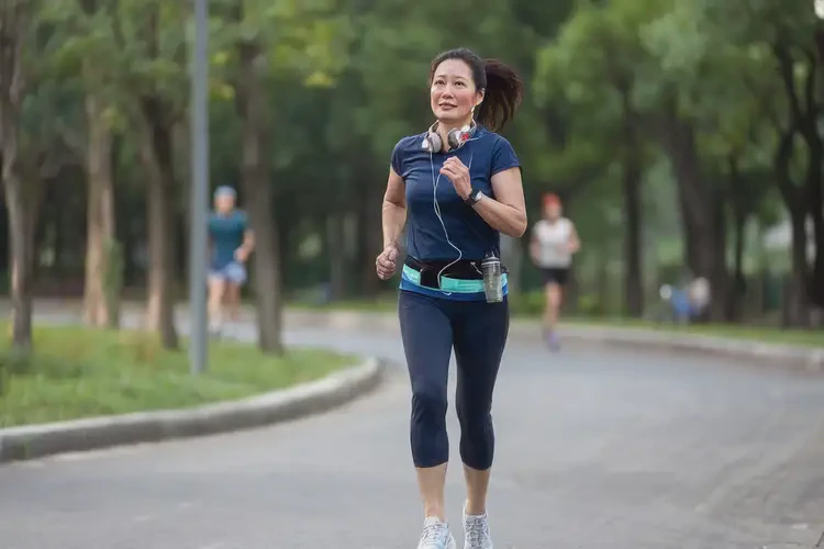 更年期女性晚上血糖9(圖1)