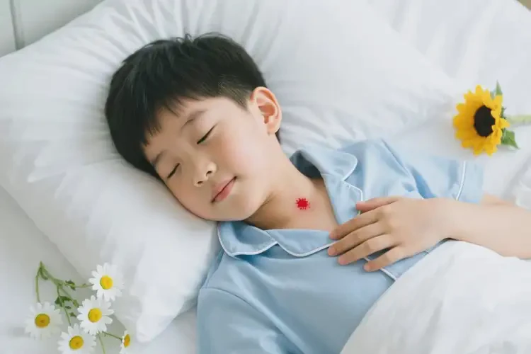 中學生脖子上容易起濕疹可以徹底自愈嗎(圖1)