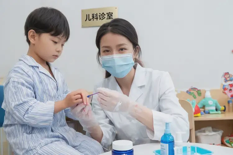 幼兒手上經(jīng)常起濕疹可不可以徹底自愈(圖3)