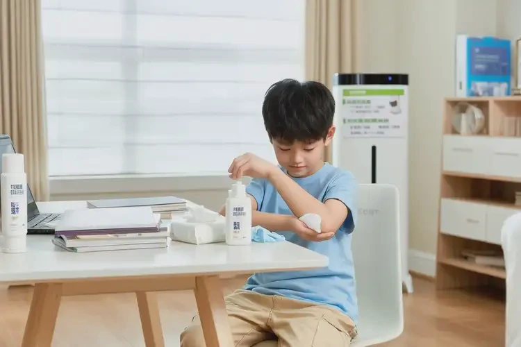 青少年小腿長(zhǎng)濕疹不管它會(huì)自己好嗎(圖2)