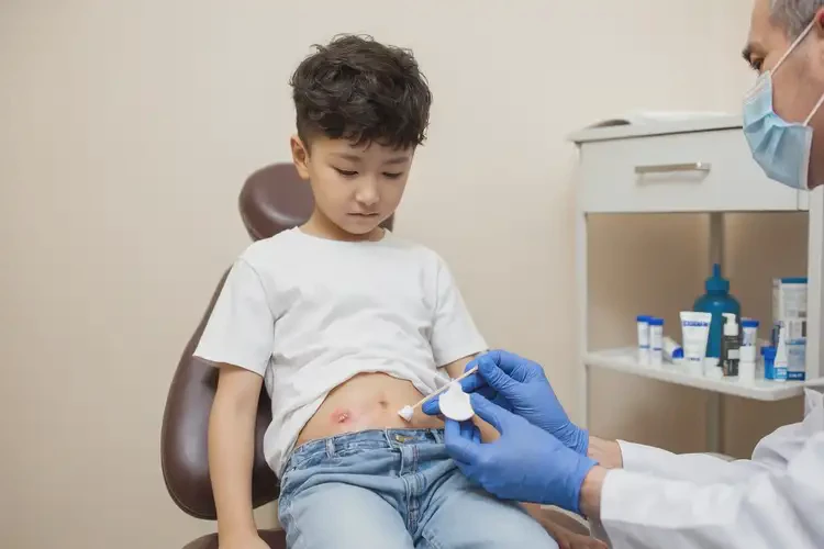 小學(xué)生肚子容易長濕疹能夠徹底治愈嗎(圖3)