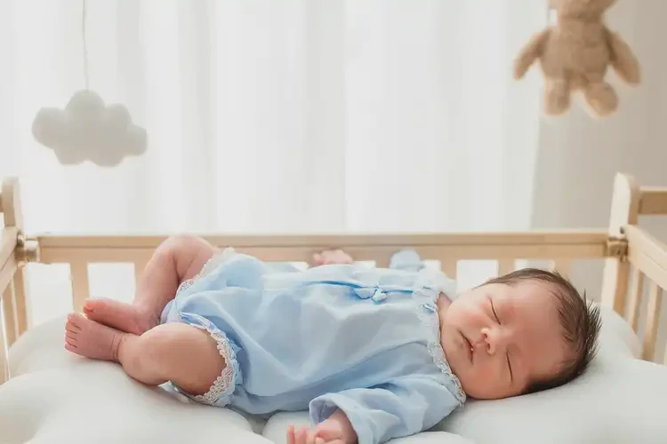 新生兒肚子上出濕疹可以徹底自愈嗎(圖1)