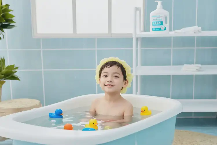 儿童大腿上偶尔起湿疹可不可以彻底自愈(图1)