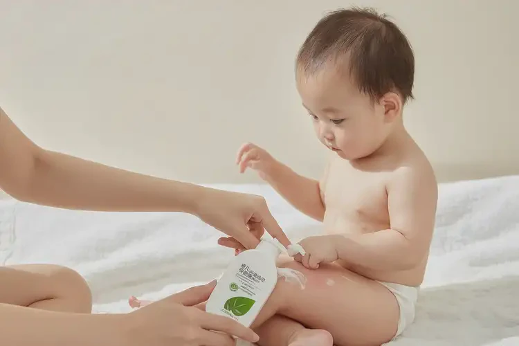 寶寶大腿上容易起濕疹能靠自己自愈嗎(圖3)