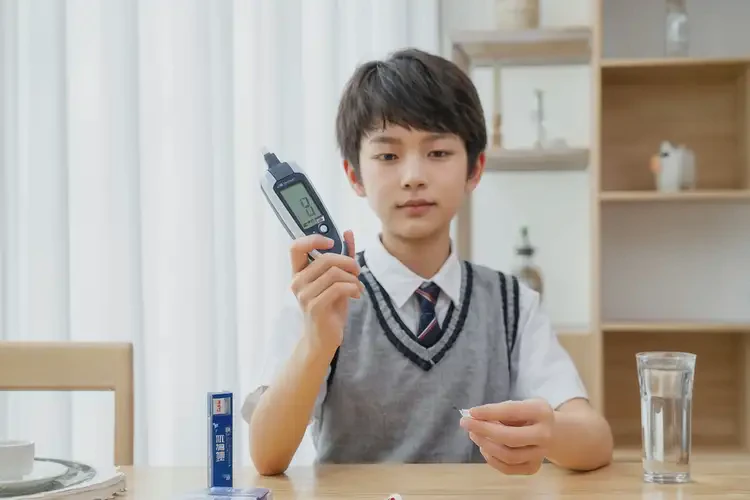 青少年中午血糖4點3意味著什么(圖4)