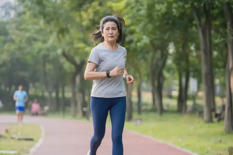 更年期女性早上血糖10點(diǎn)8是怎么回事(圖2)