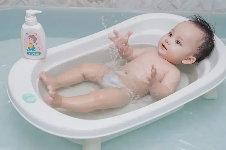 新生兒小腿經(jīng)常長濕疹可不可以徹底自愈(圖3)