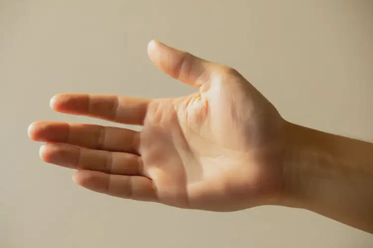 男性手上偶爾長(zhǎng)濕疹能靠自己自愈嗎(圖4)