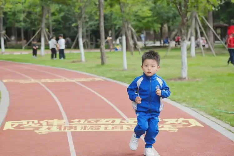 小孩早上空腹血糖13点4是怎么回事(图2)