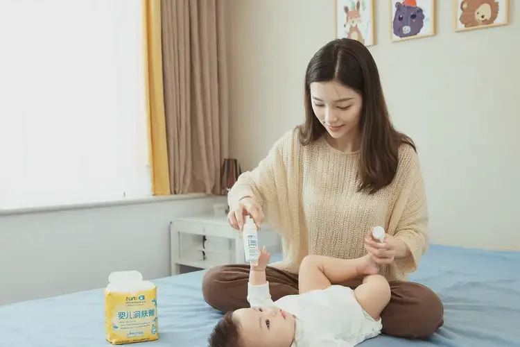 新生兒小腿經(jīng)常長濕疹可不可以徹底自愈(圖2)