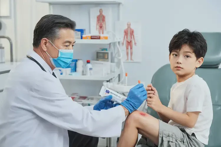 孩子脖子經(jīng)常長濕疹能夠徹底治愈嗎(圖3)