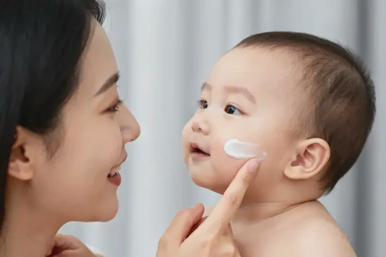 寶寶全身長濕疹可以徹底自愈嗎(圖1)