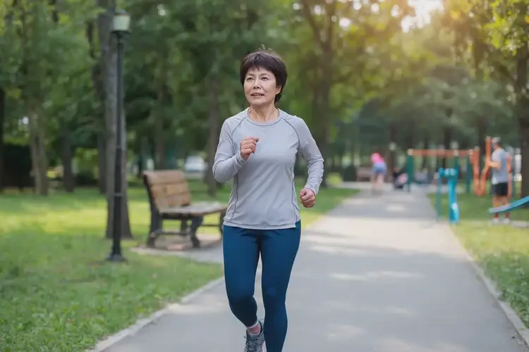 更年期女性中午血糖15點3是怎么回事(圖2)