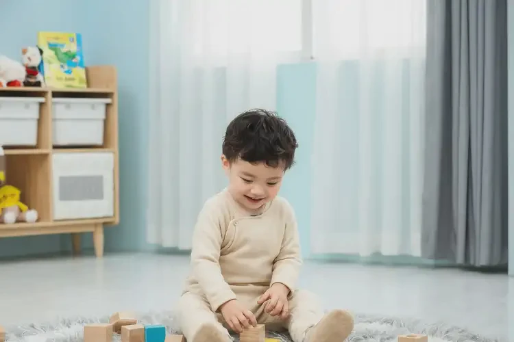 幼兒臉上出現(xiàn)濕疹可以徹底自愈嗎(圖1)