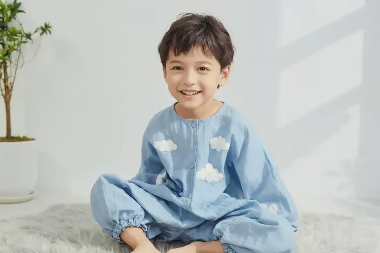 兒童腳上出濕疹不管它會(huì)自己自愈嗎(圖2)