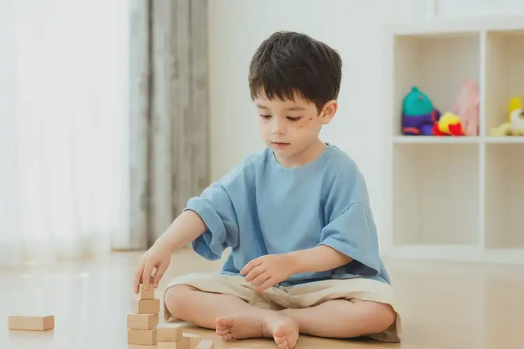 小兒臉上偶爾起濕疹可以徹底自愈嗎(圖2)