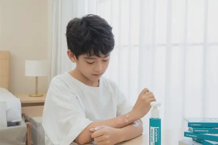 青少年身上偶爾起濕疹能夠徹底治愈嗎(圖4)