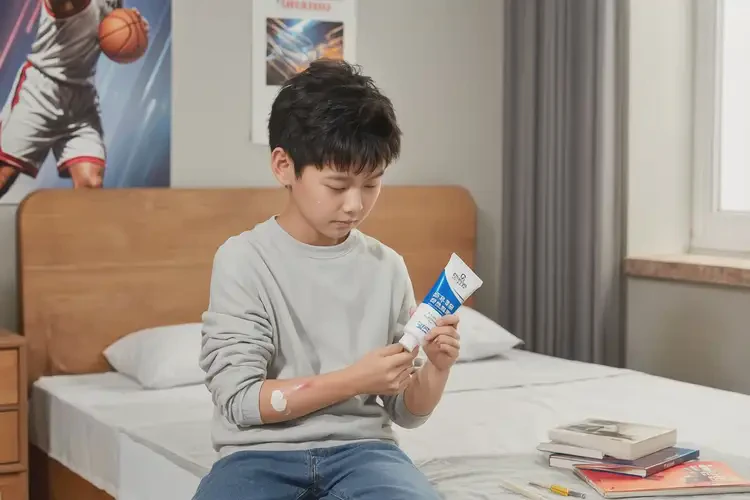 青少年四肢偶爾起濕疹可以徹底自愈嗎(圖3)