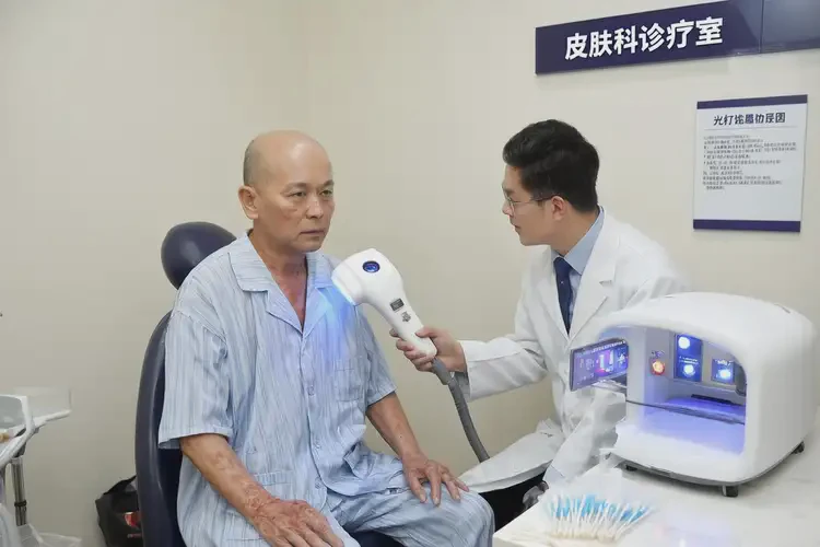 老人小腿上容易長濕疹可不可以徹底自愈(圖2)