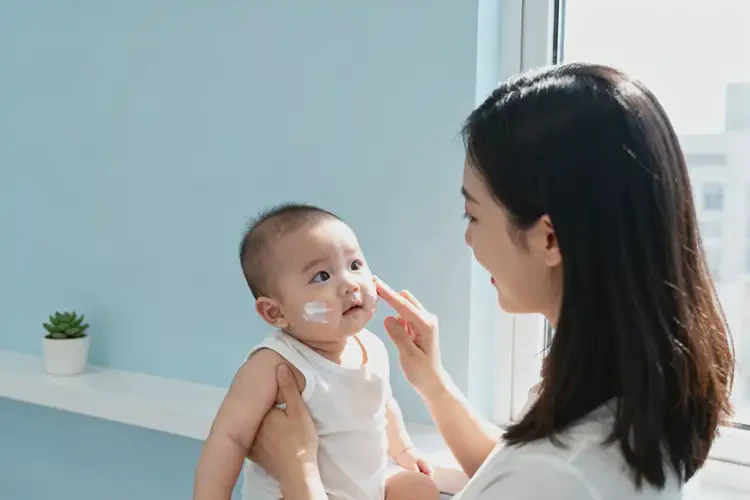 新生兒四肢經(jīng)常長濕疹可以徹底自愈嗎(圖3)