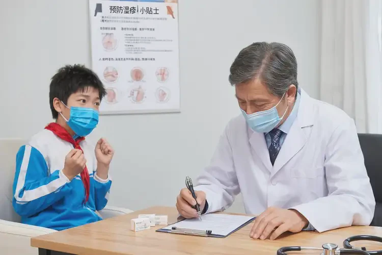 中學生脖子出濕疹可以徹底自愈嗎(圖2)